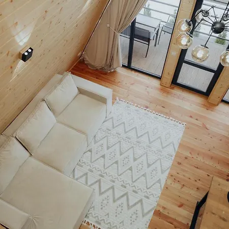 Memories Carpaty Daire *